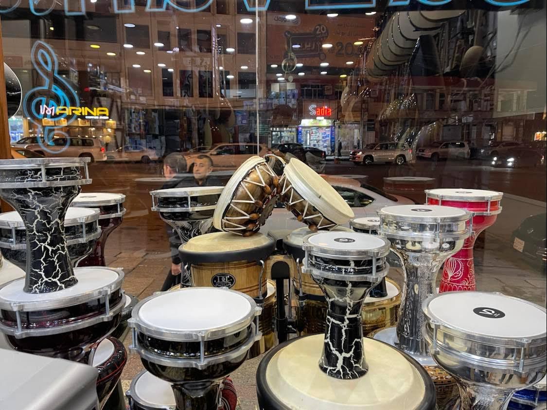 Instruments in Salar Mustafa’s music store in Duhok (Photo: Kurmanj Nhili)